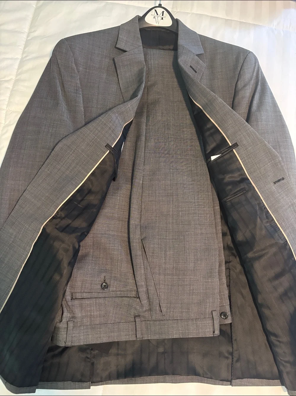 Calvin Klein Men's Gray 100% Wool Two-Button Career Wear Suit Jacket